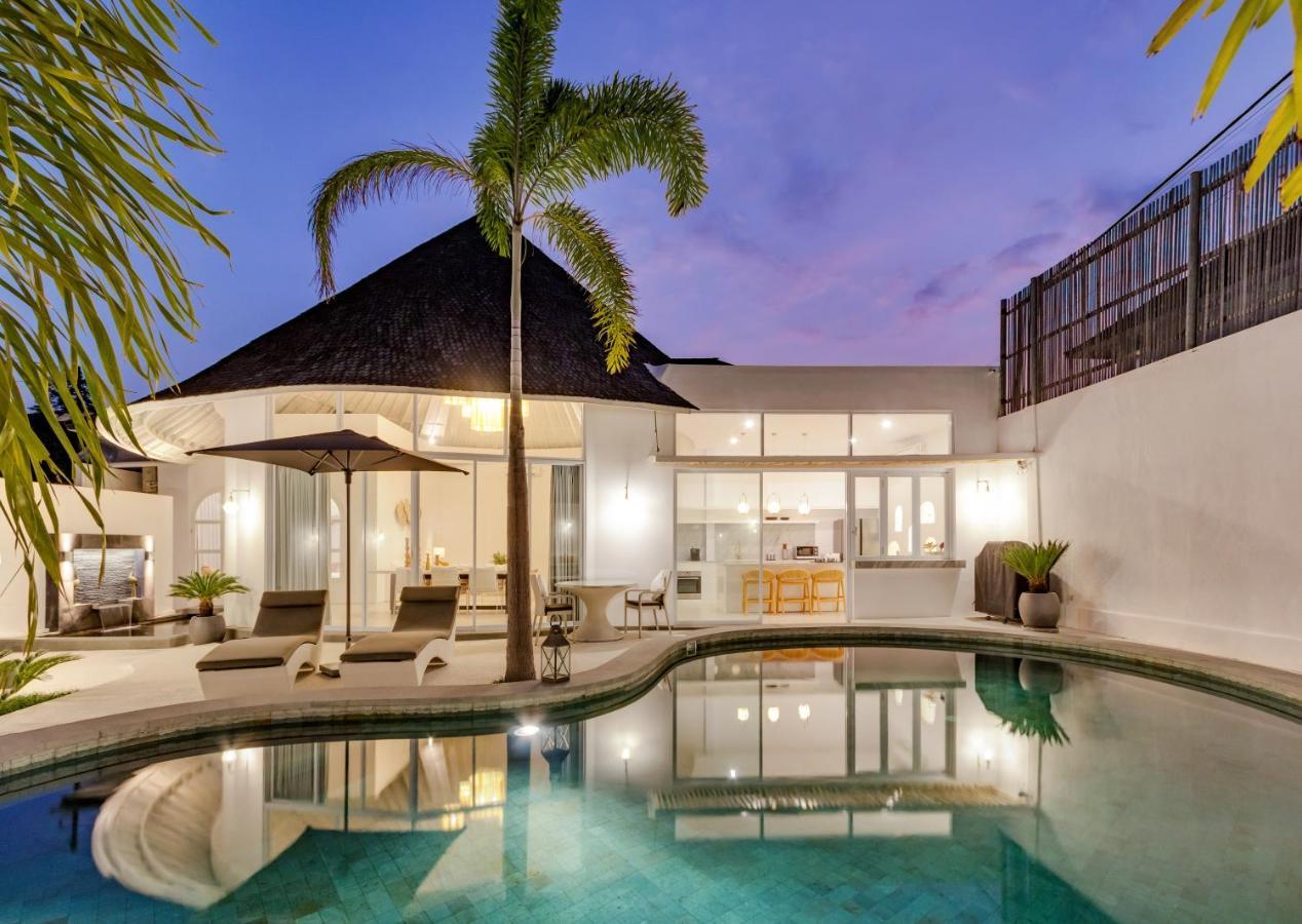 Villa Weiss Berawa Canggu Exteriör bild