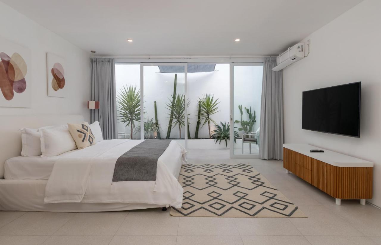 Villa Weiss Berawa Canggu Exteriör bild