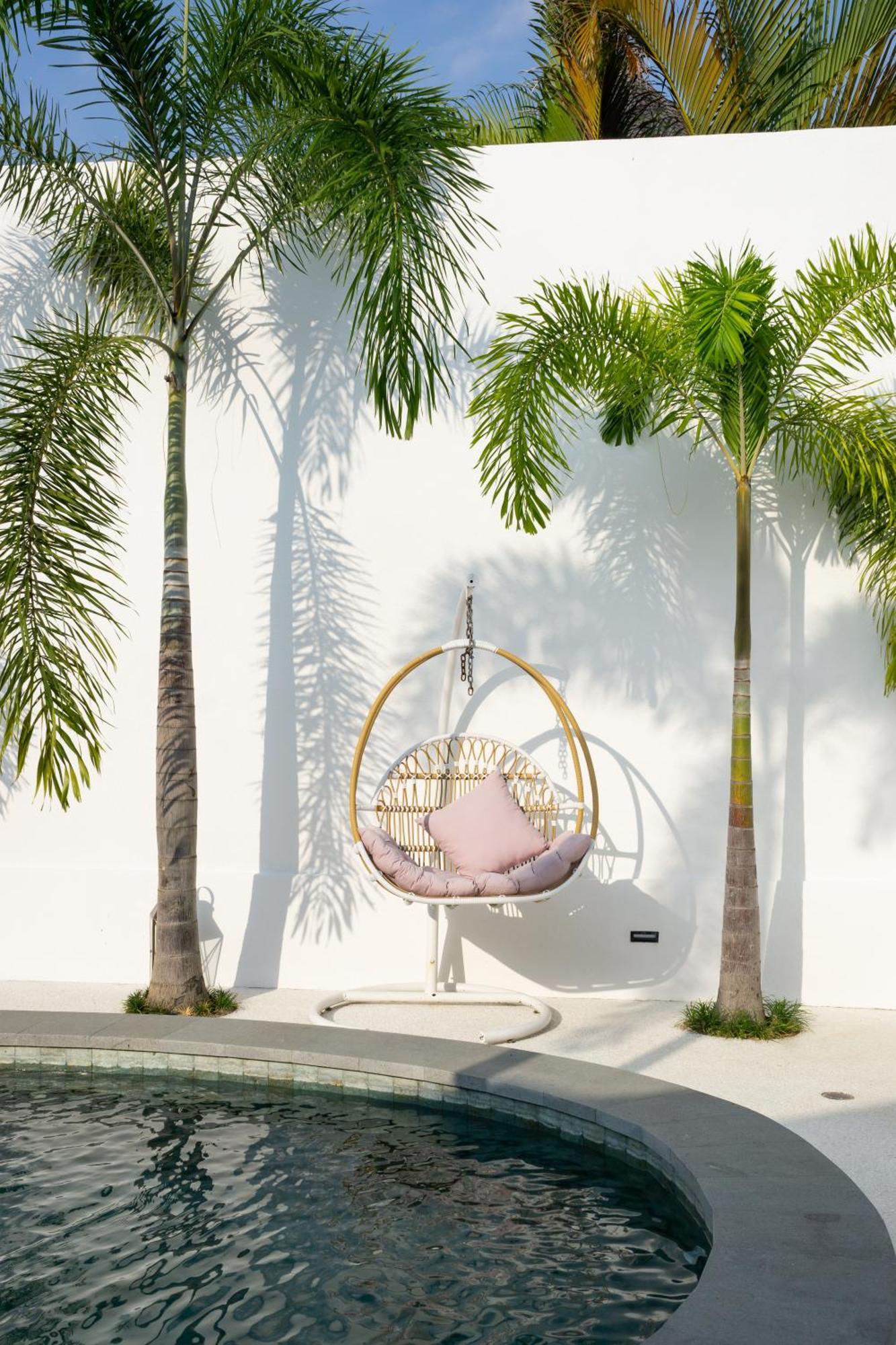 Villa Weiss Berawa Canggu Exteriör bild
